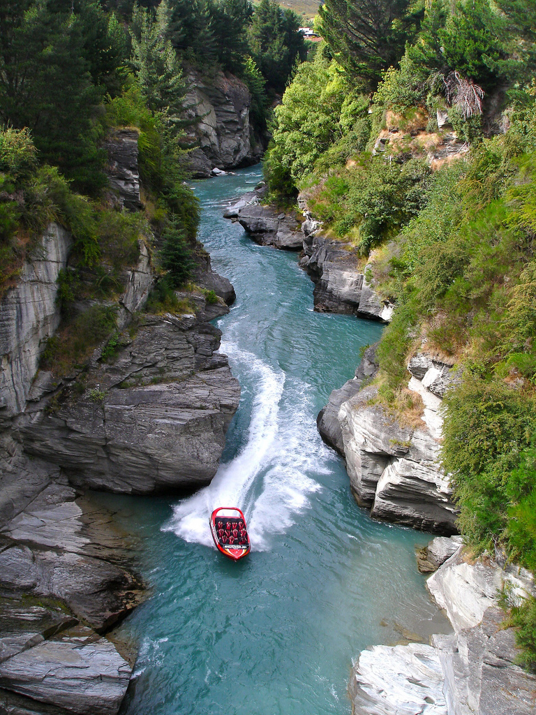 Jet Boating in Shotover River Canyons, Queenstown