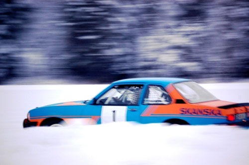 Ice Racing Car