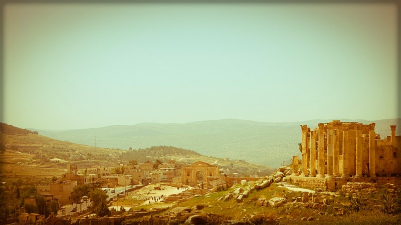 Sweeping view of Jerash