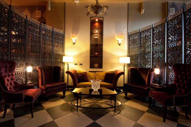 Lounge at The Giacomo Hotel in Niagara Falls, New York