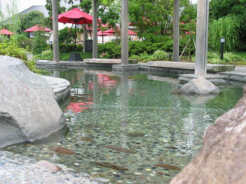 Foot Bath at Ooedo-Onsen-Monogatari, Tokyo, Japan Foot Bath at Ooedo-Onsen-Monogatari, Tokyo, Japan