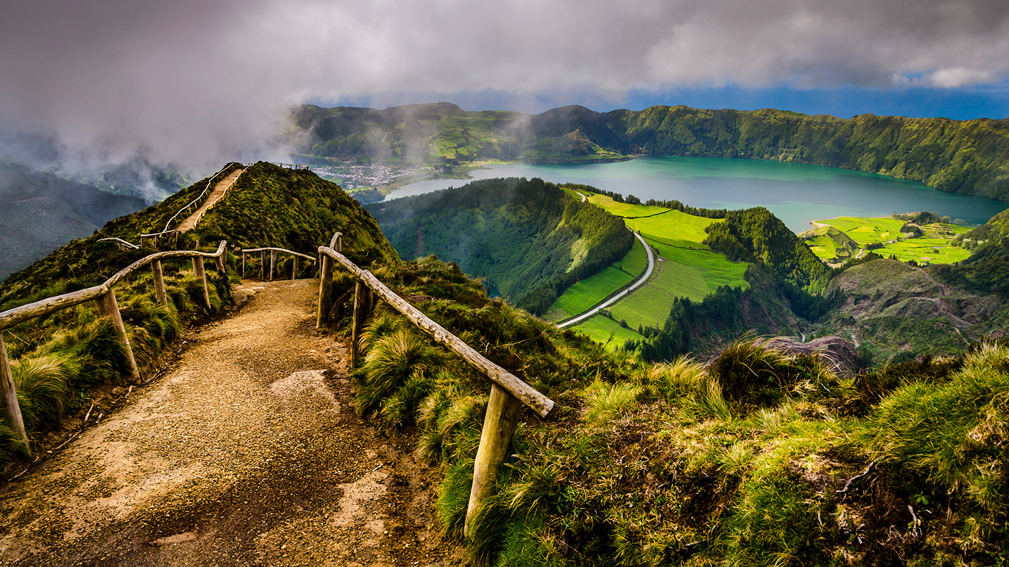 pathway-twin-lakes-sao-miguel-azores-139