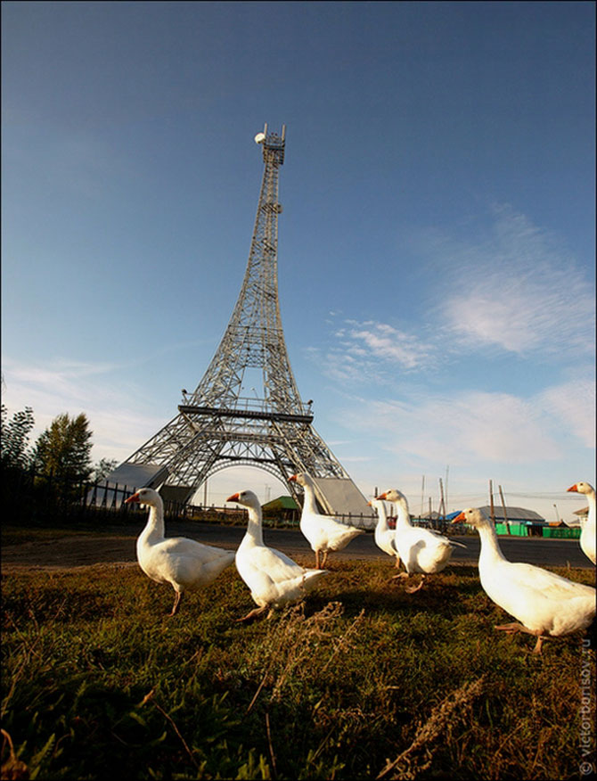Miniature Eiffel Tower in Paris, Russia