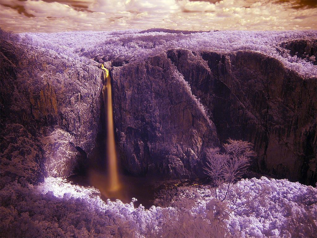Wallaman Falls in infrared