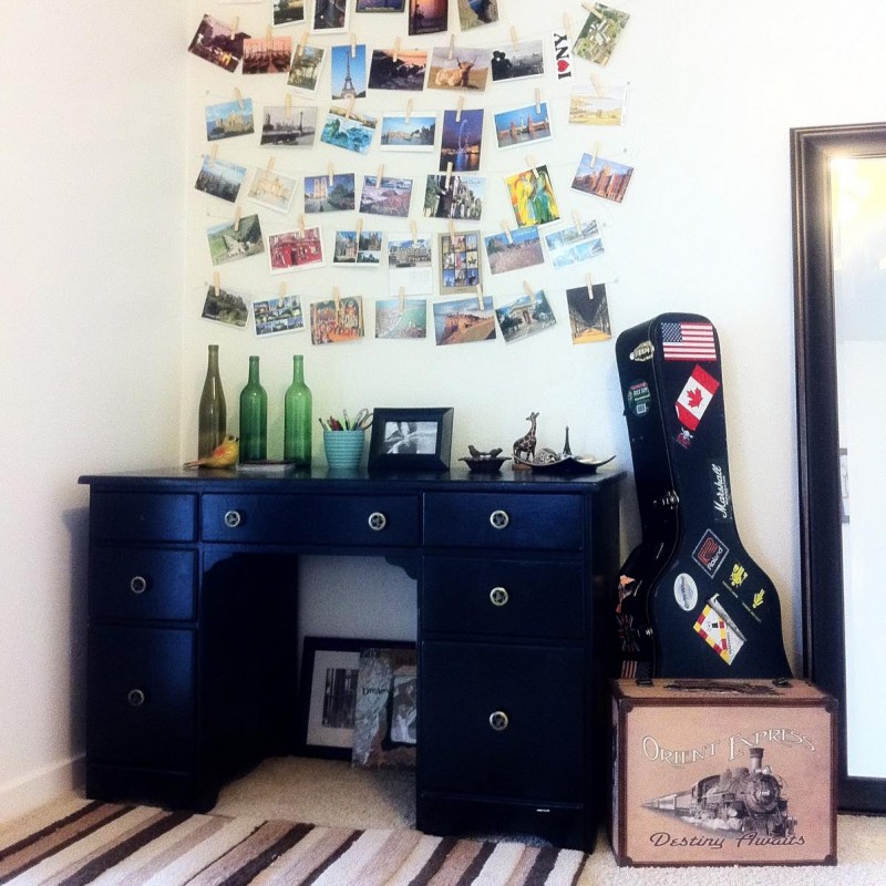 Travel Postcard Wall Art (casual clothespin)